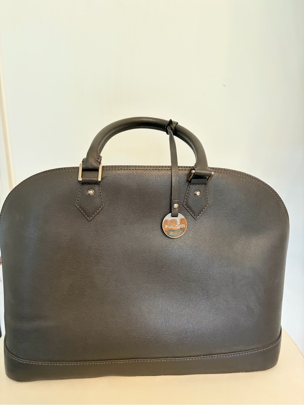 Pulicati Leather Travel Bag in Dark Grey